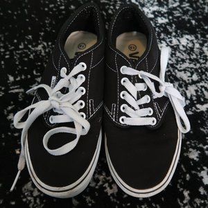 Women's Black Vans Authentic Shoes Size 7.5